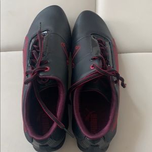 Puma’s sneaker women size 8.5